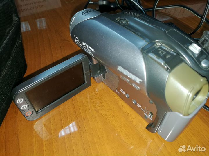 Видеокамера sony handycam