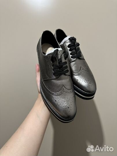 Обувь женская, туфли, ботинки