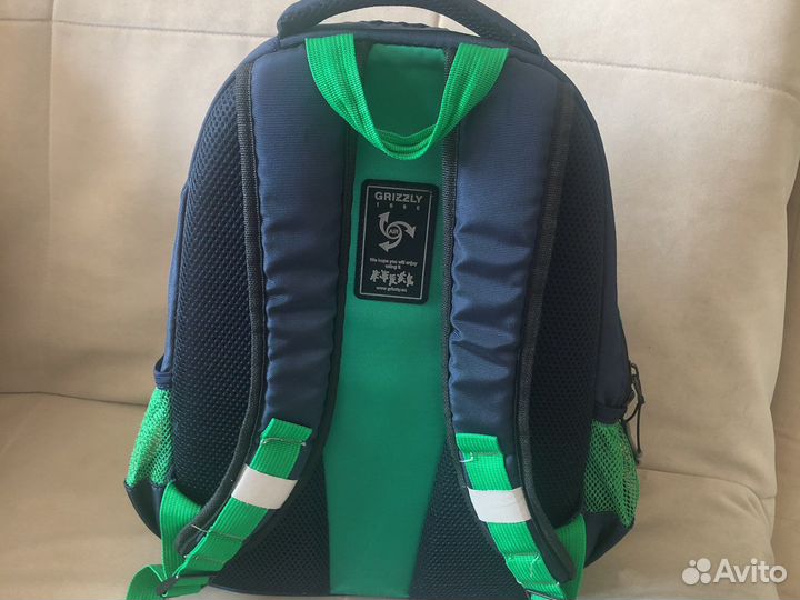 Школьный рюкзак grizzly