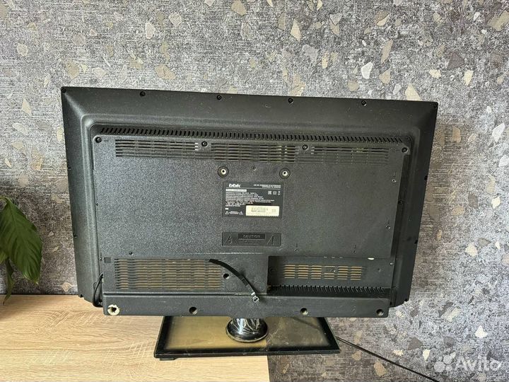 Телевизор BBK 32lem-3081/t2c