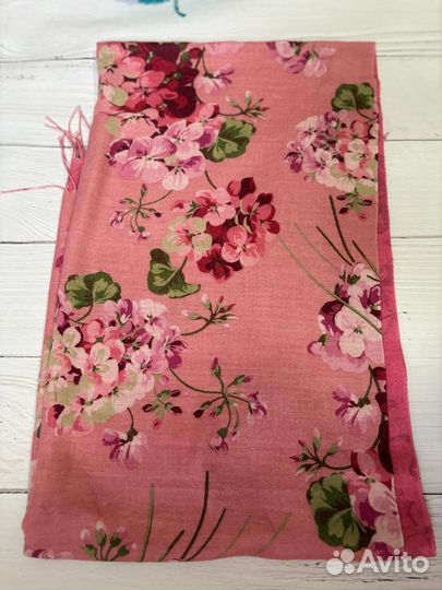 Шарфы платки палантины