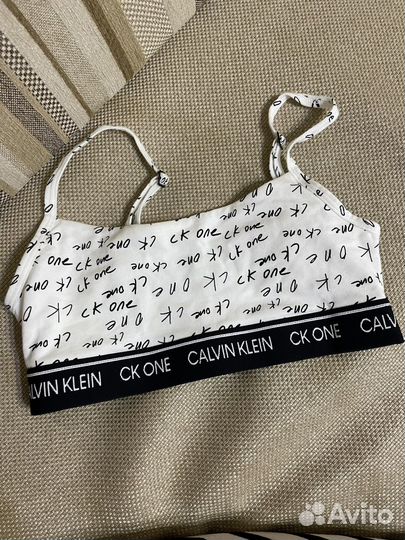 Топ Calvin Klein XS