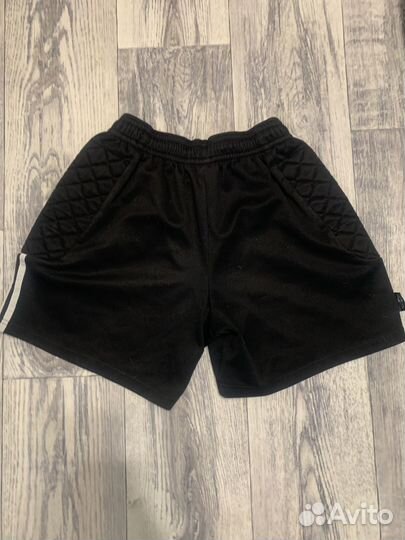 Футбольные шорты adidas