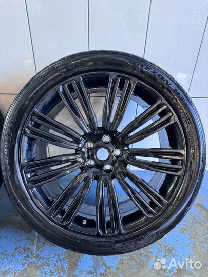 Lexxis Orezon HTX 235/40 R22