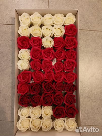 Мыльные розы в коробке 50 штук