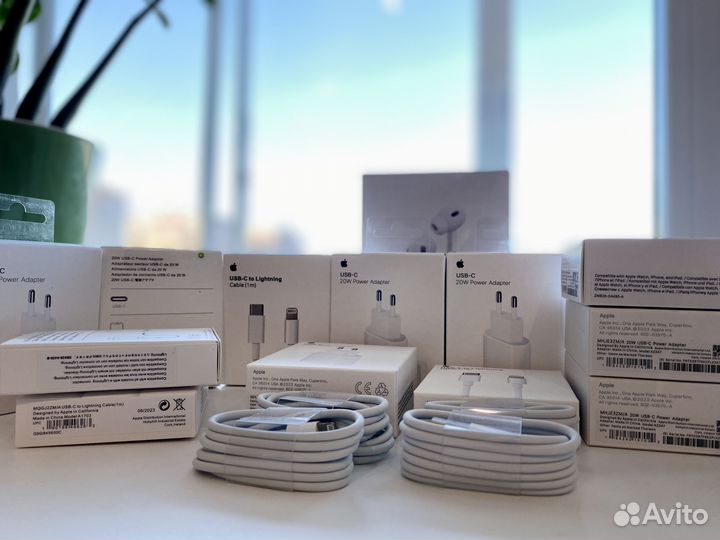 Зарядное устройство для iPhone iPad