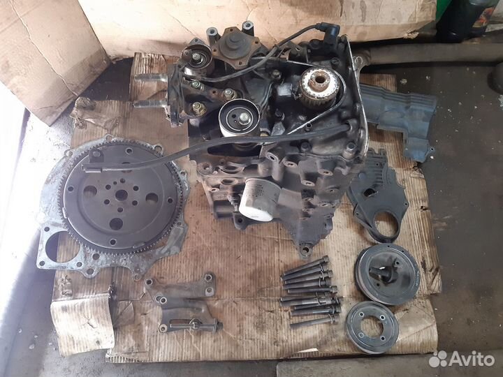 Двигатель Mazda FS 2.0 на запчасти