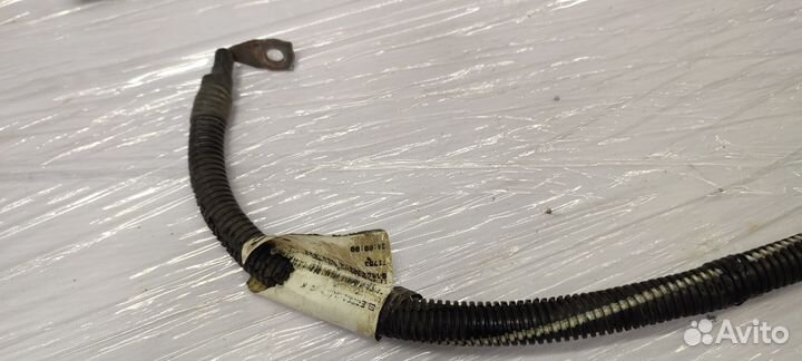 Силовой провод стартера Volvo