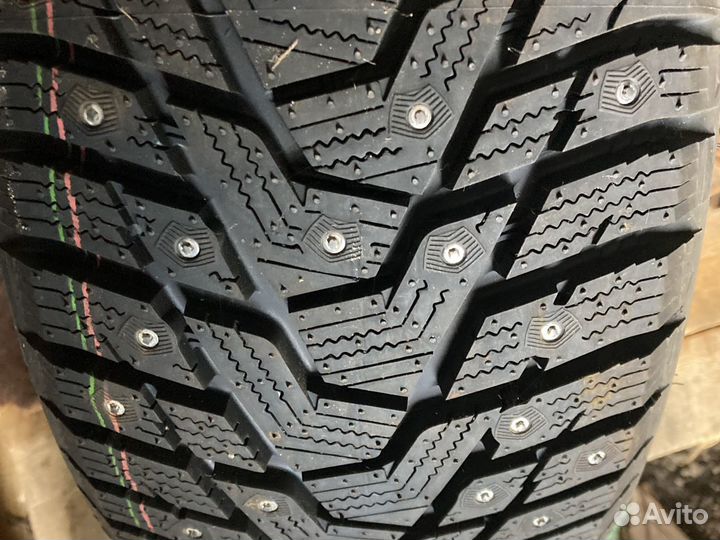 Hankook Winter I'Pike RS2 W429 205/50 R17 93T