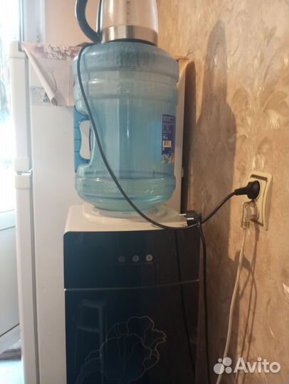 Кулер для воды с холодильником бу