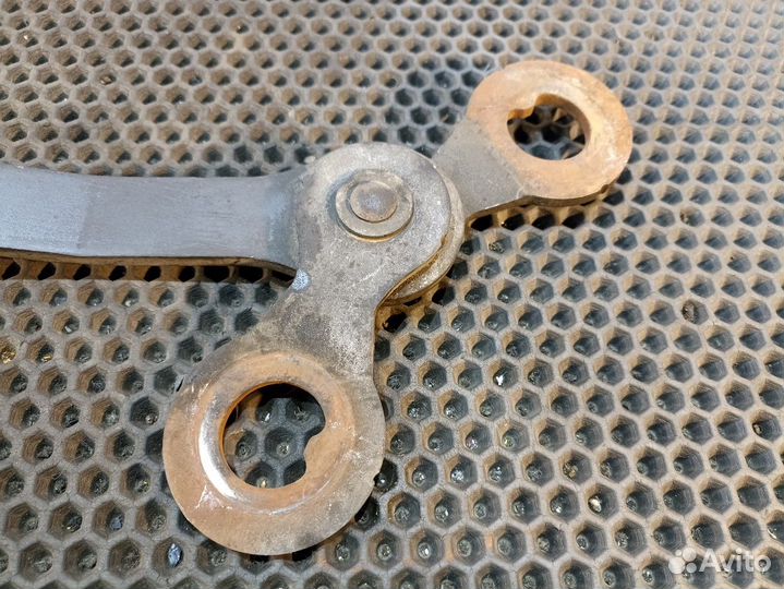 Ограничитель подъёма кабины Scania 5-series