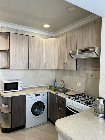 1-к. квартира, 54 м², 2/10 эт.