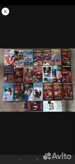 VHS видеокассеты кино, мультфильмы