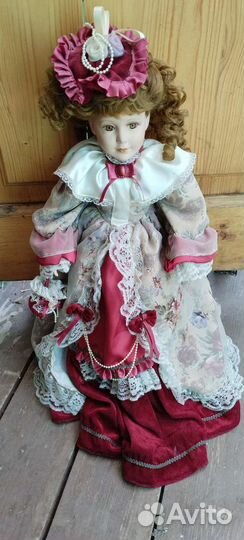 Куклы фарфоровые коллекционные