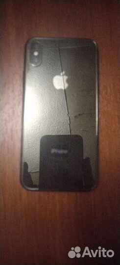 Телефон iPhone 10