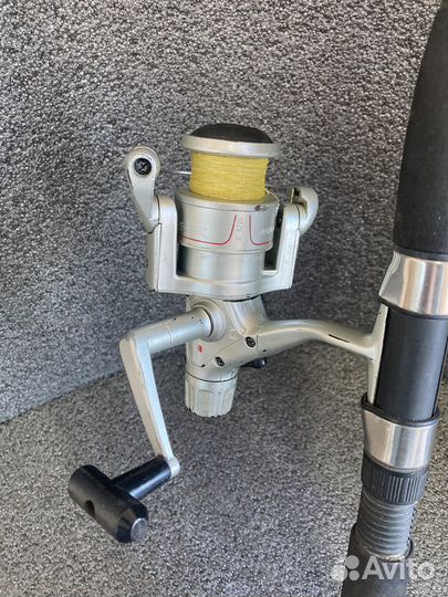 Комплект спиннинг и катушка