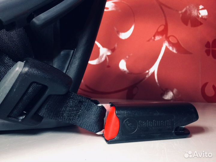 Maxi Cosi с базой