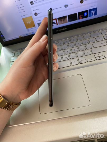 Телефон iPhone 7 plus 256гб