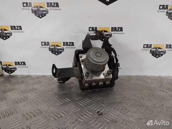 Блок управления ABS Opel Insignia