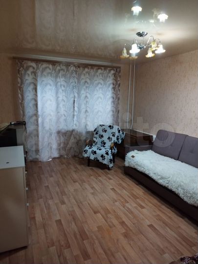 2-к. квартира, 48 м², 1/9 эт.