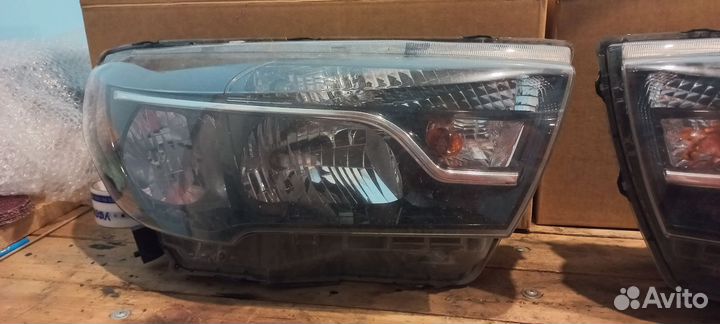 Фары на Lady Vesty