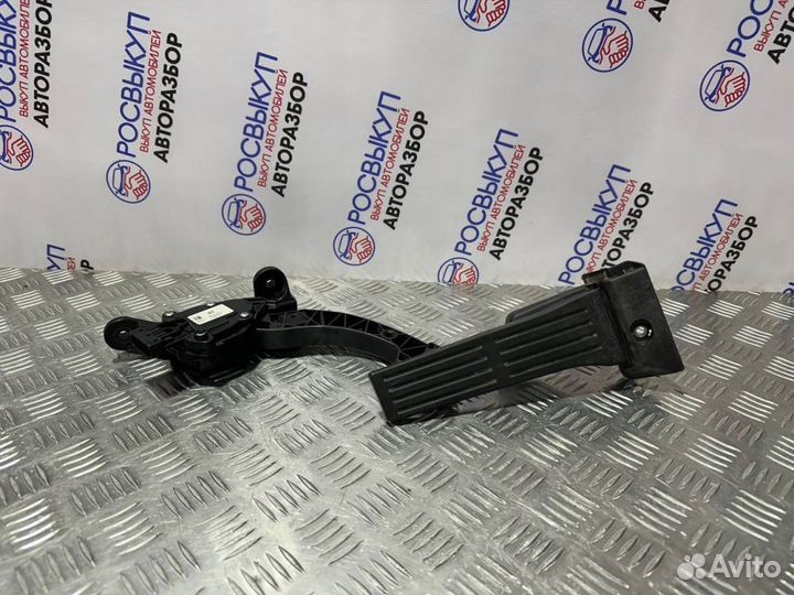 Педаль газа Hyundai Sonata 6 YN