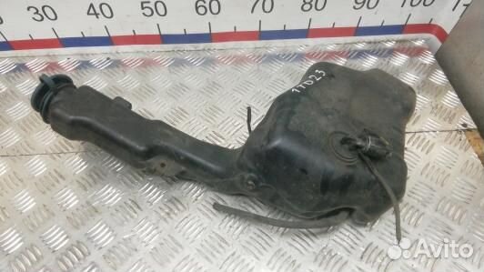 Бачок омывателя mercedes benz C-class W204 (1TD23N