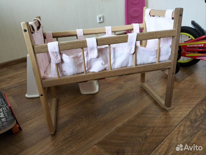Кроватка игрушечная