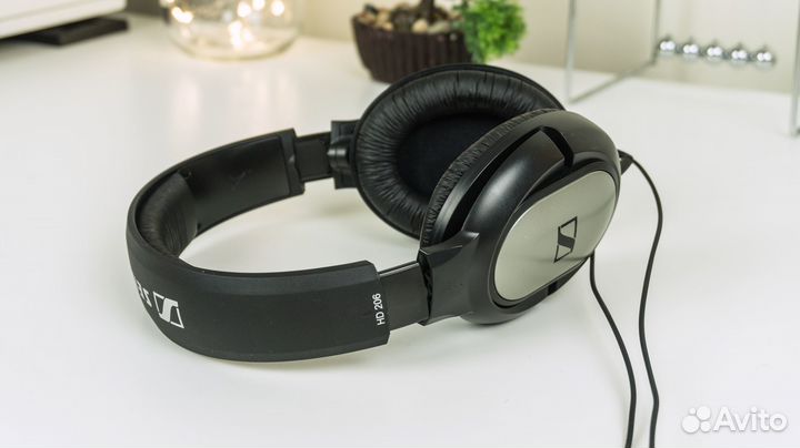 Sennheiser HD 206