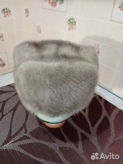 Норковая шапка мужская б/у