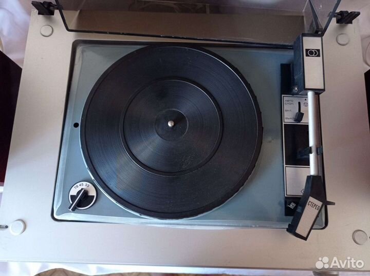 Проигрыватель пластинок Кванта 205