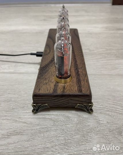 Ламповые часы