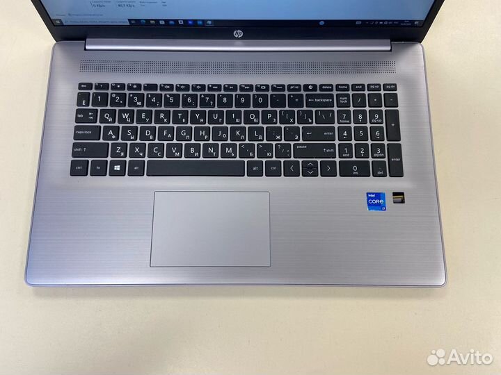 Ноутбук HP; i7-1165G7, Iris(R) Xe Graphics, 16 Гб