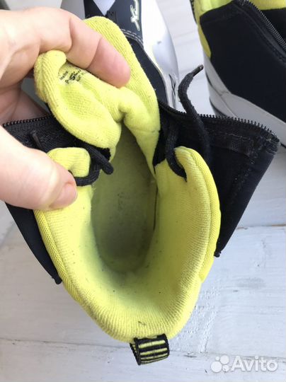 Ботинки для беговых лыж fisher 23 см стелька