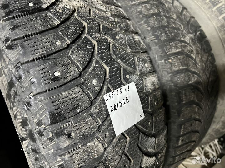 Bridgestone Blizzak Spike-01 235/55 R18