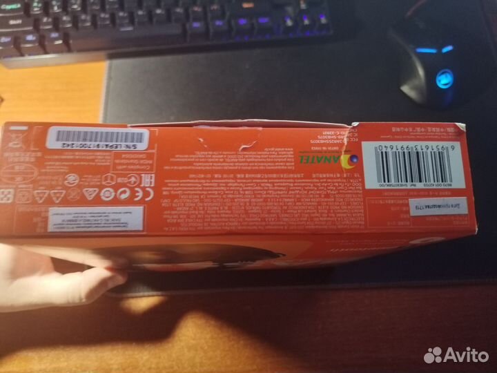 Беспроводные наушники Philips Bass+ SHB3075