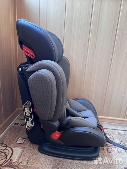 Автокресло Happy Baby Mustang Beige