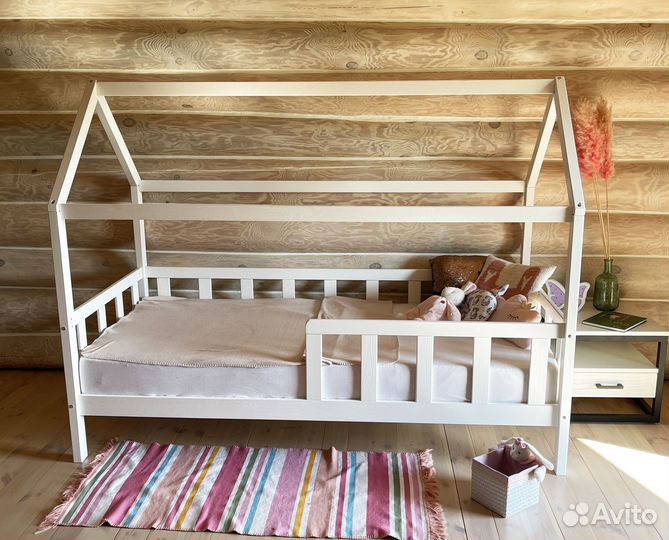 Кровать детская