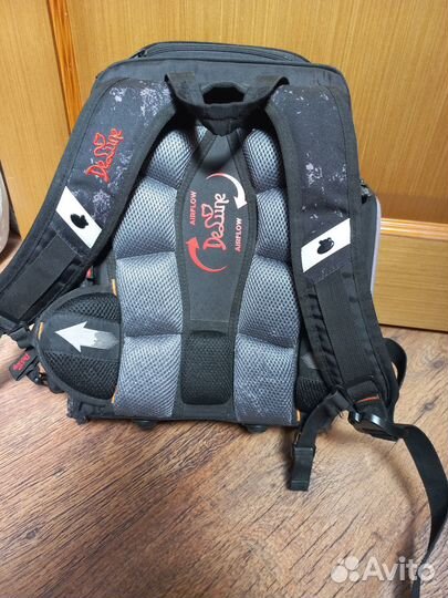 Портфель школьный