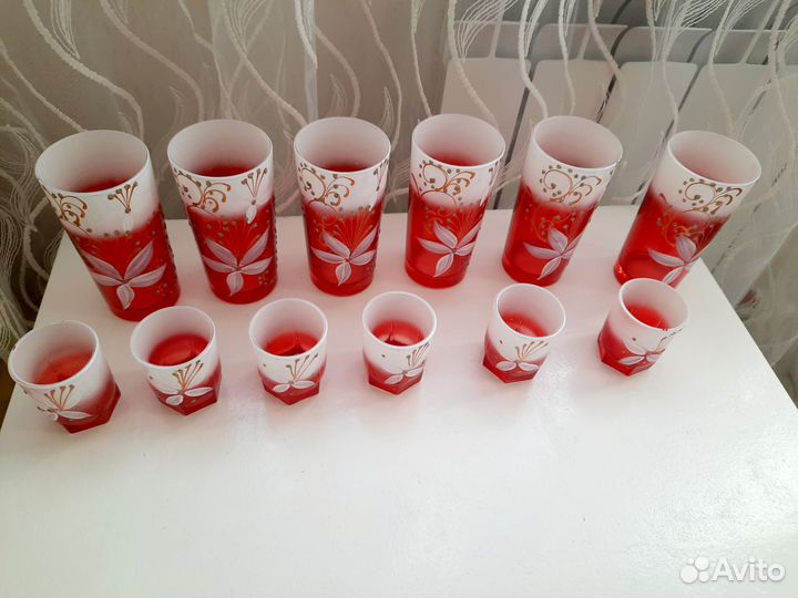 Набор стаканов и стопок