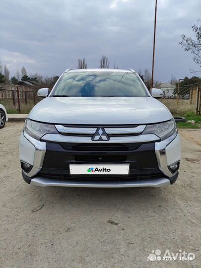 Mitsubishi Outlander 2.0 CVT, 2015, 138 000 км