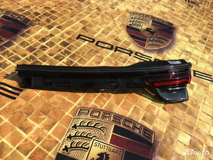 Porsche Panamera 2 фонарь задний правый