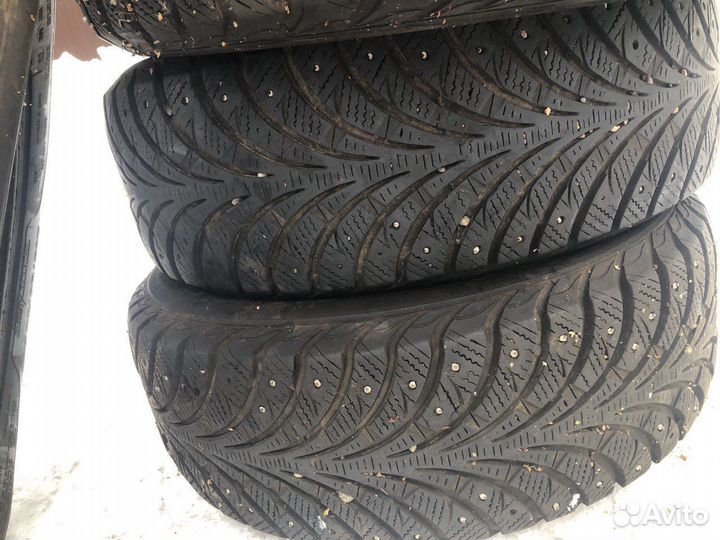 Sava Eskimo Stud 205/60 R16 96T