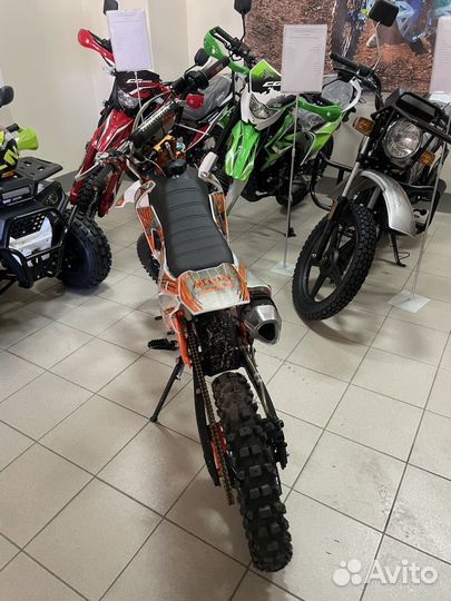 Питбайк sssr Atom 125L 17/14 Atomic Orange 3