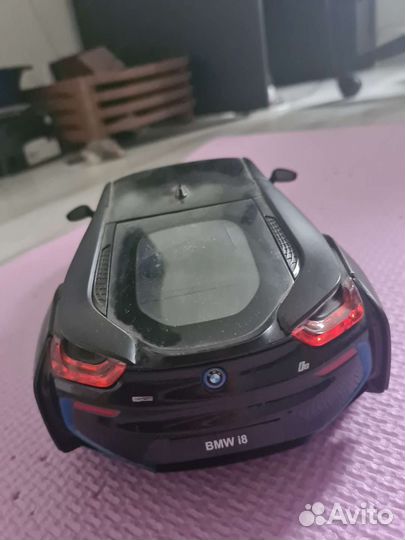 Машинка на пульте BMW