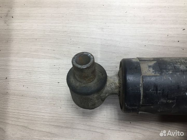 Амортизатор задний Ford Focus 2 с2004-2011г Фокус