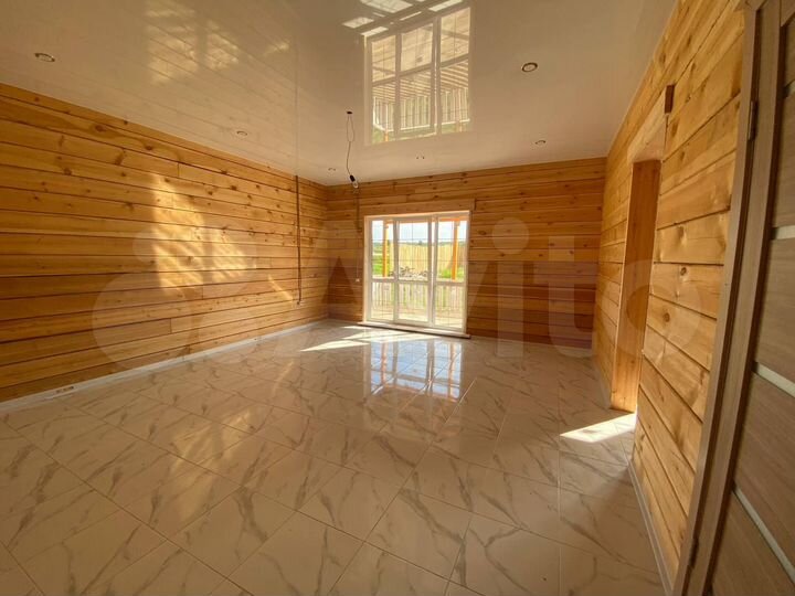 Дом 135 м² на участке 6,2 сот.