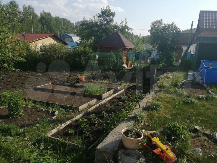 Дача 20 м² на участке 4 сот.