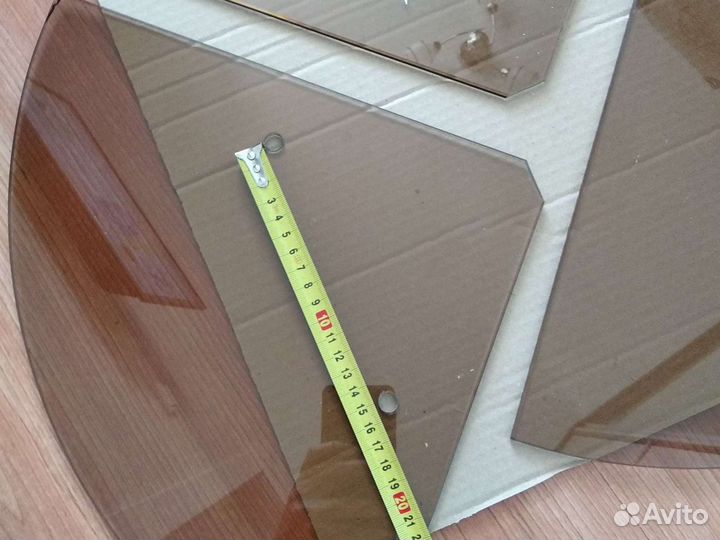 Полка стеклянная угловая