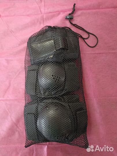 Детская защита на ладони,локти, колени новая